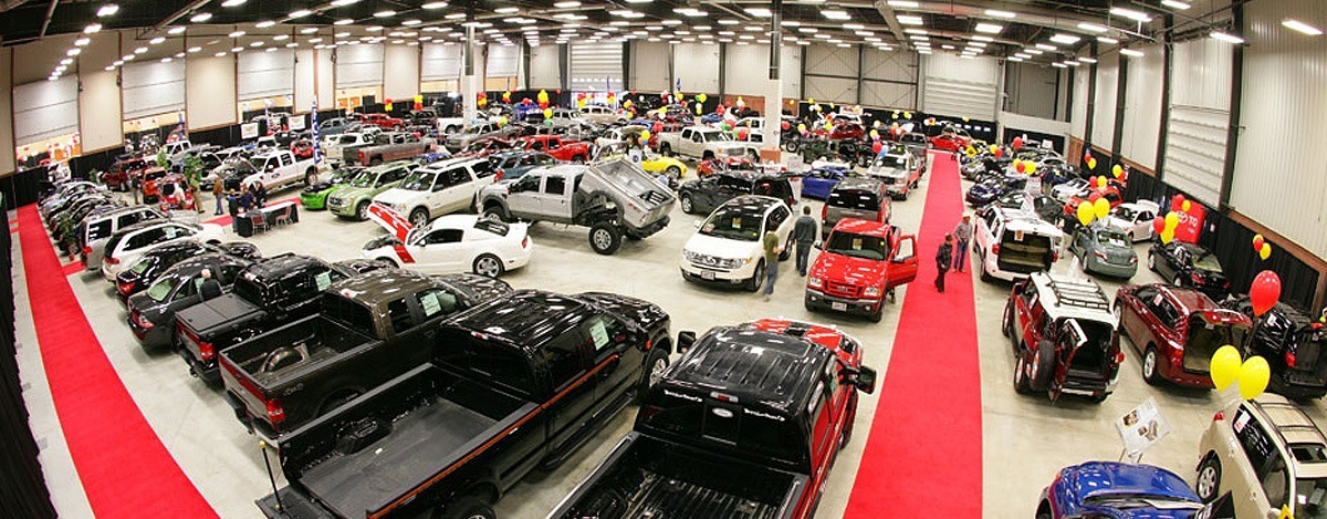 LARGE INDOOR FACILITY