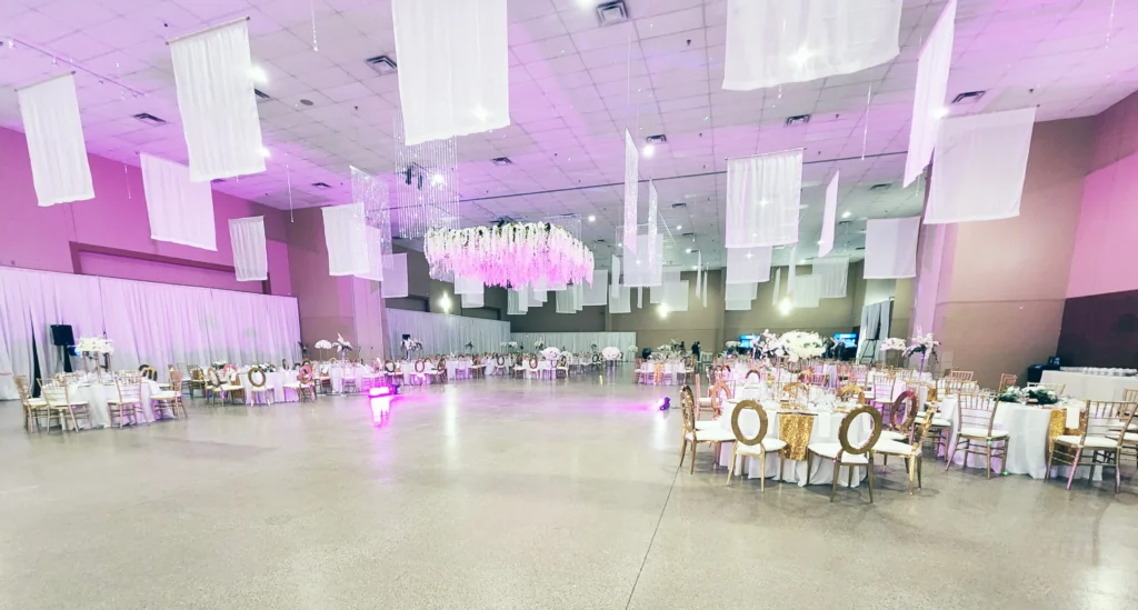 FANCY WEDDING (1)