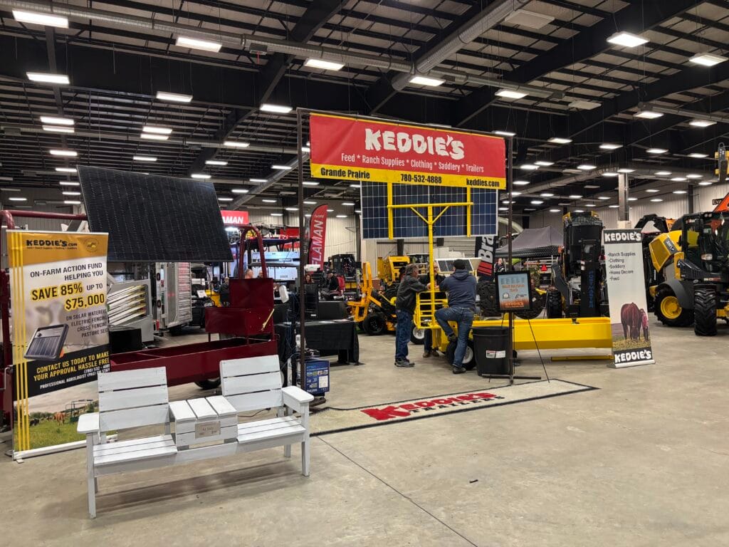 LOTS OF EXHIBITORS